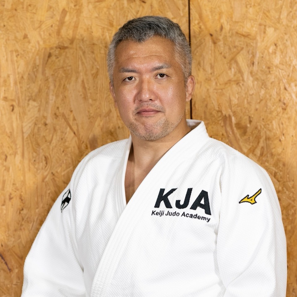 柔道日本代表監督 Keijijudoacademy 代表 鈴木桂治